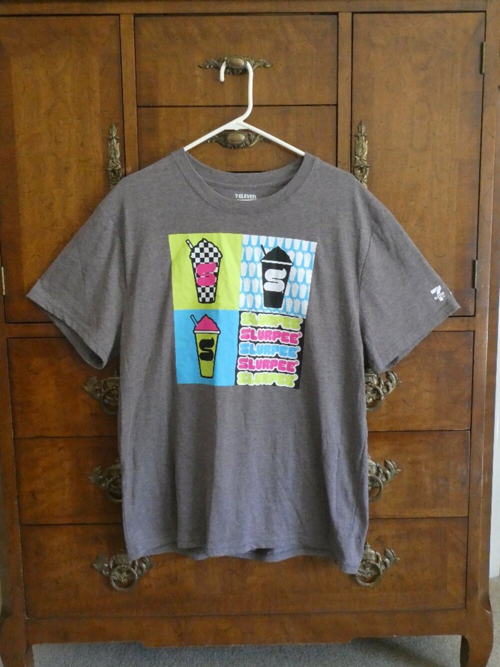 7-11 Slurpee Speedway Gray Graphic Short Sleeve T-shirt Size XL